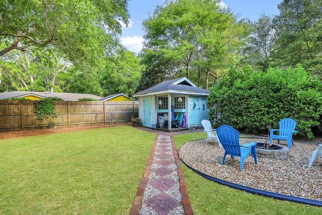 Charming 3Br 2 Bath Beach Bungalow With Hot Tub! Hilton Head Island